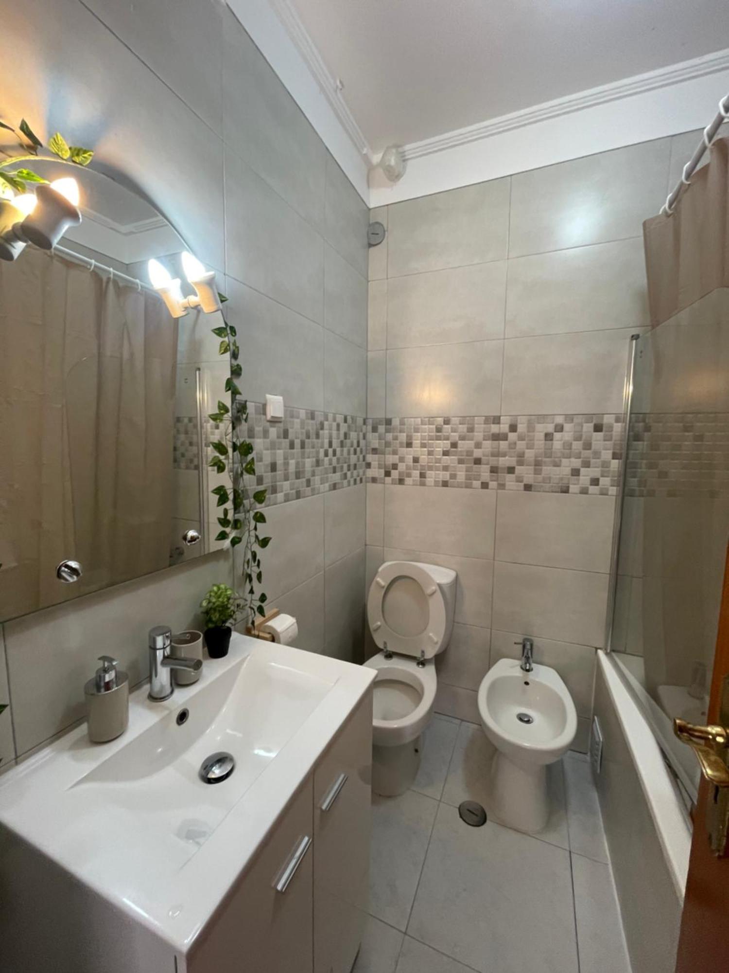 Apartamento Vista Praia E Mar- Costa Da Caparica Lägenhet Exteriör bild